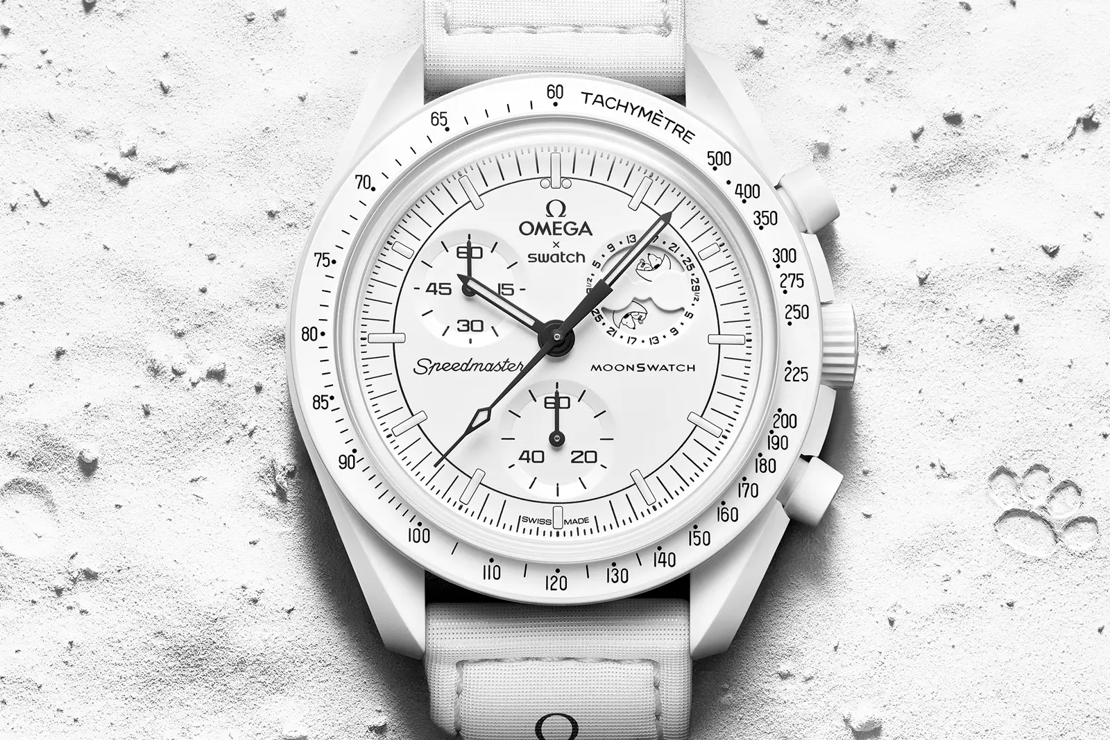 Omega Bioceramic Moonswatch Mission To The Moonphase Snoopy Bianco –  TechTicino.com